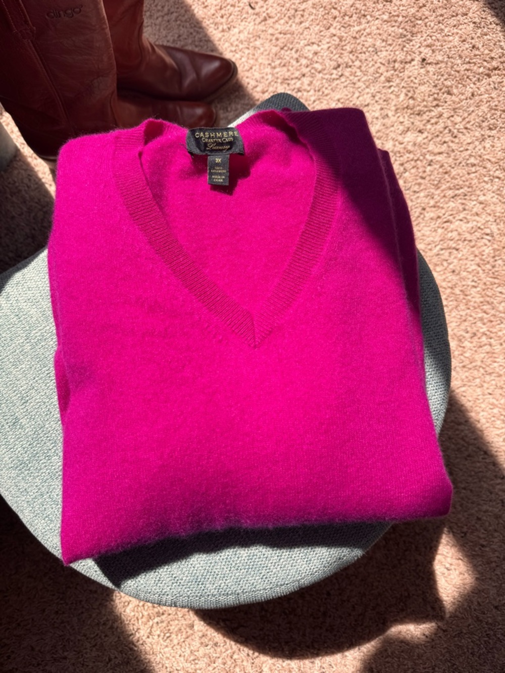 Cashmere V-Neck Sweater in Bright Fuchsia